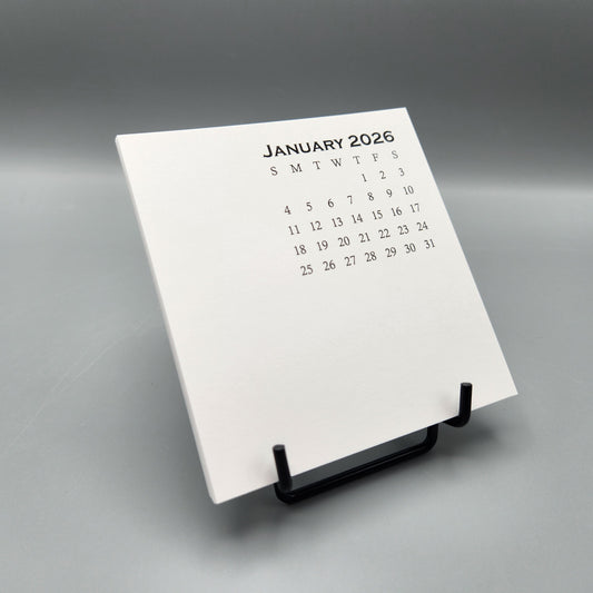 Wire Easel Stand: Black / 2" x 2.5" x 2.5"