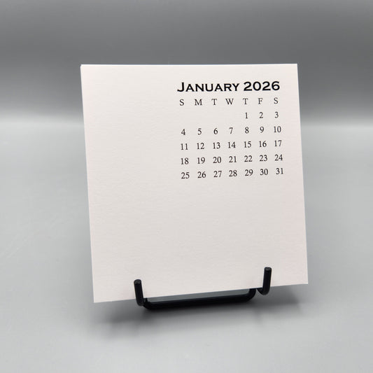 Wire Easel Stand: Black / 3" x 2.5" x 2.5"