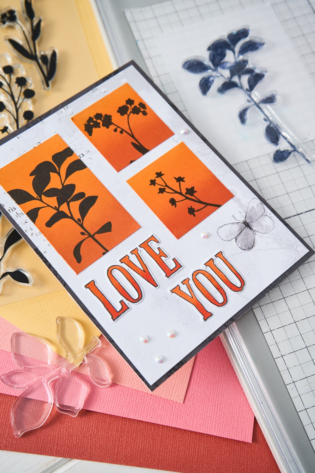 Sizzix A5 Clear Stamps By 49 And Market Fine Stems 01
