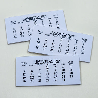 2 3/16" x 1" - 2025 calendar pads